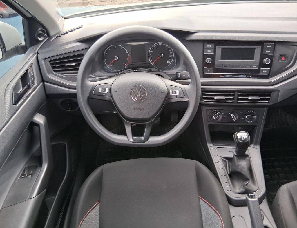 Volkswagen Polo Track 1.0 Flex 4 Portas Modelo 2023 imagem 15