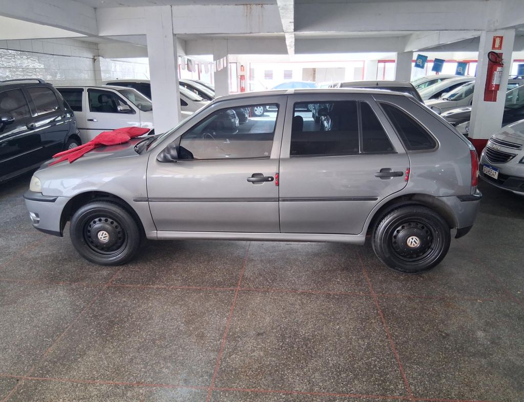 Volkswagen Gol Power 1.0 4 Portas Modelo 2003 imagem 6