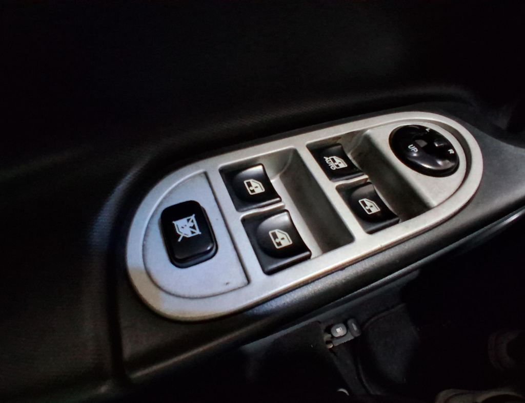 Jac J3 1.4 4 Portas Modelo 2012 imagem 18