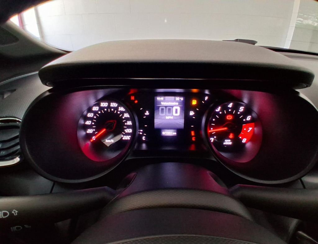 Fiat Argo Trfekking 1.3 Flex 4 Portas Modelo 2020 imagem 8