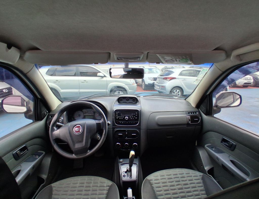 Fiat Palio Weekend Adventure 1.8 Automatico Flex 4 Portas Modelo 2013 imagem 12