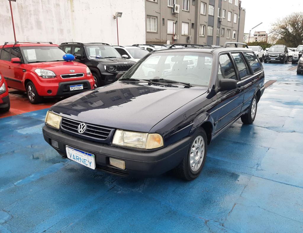 Raridade--Volkswagen Quantum Cl 1.8 I 4 Portas Modelo 1995 imagem 2