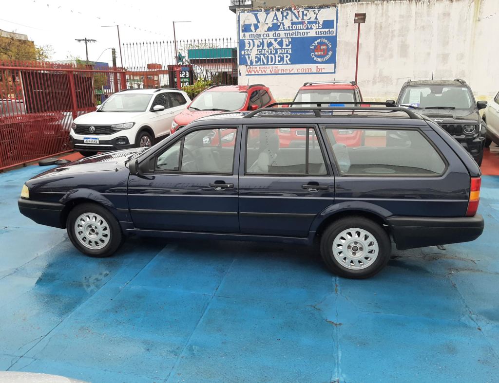 Raridade--Volkswagen Quantum Cl 1.8 I 4 Portas Modelo 1995 imagem 4
