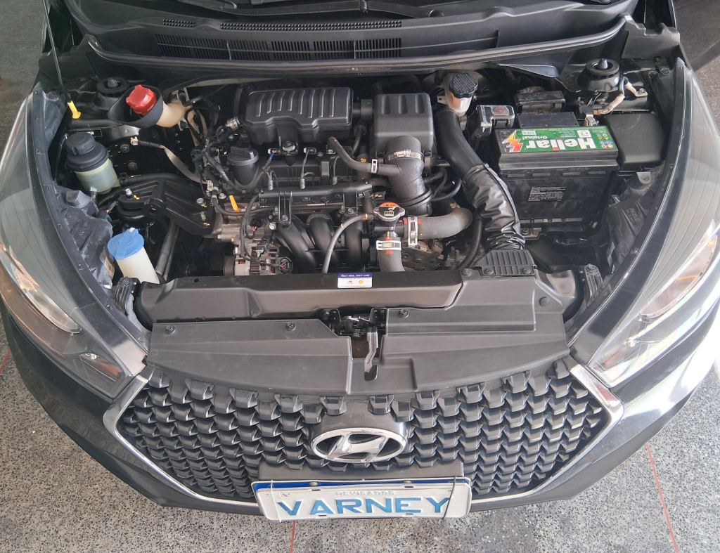 Hyundai Hb20 Unique 1.0 Flex 4 Portas Modelo 2019 imagem 16