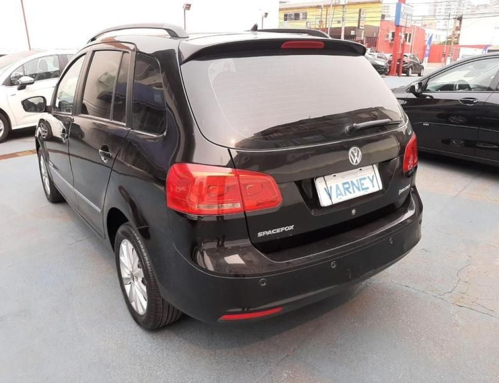 Volkswagen Spacefox Highline 1.6 Automatico Flex 4 Portas Modelo 2011 imagem 5