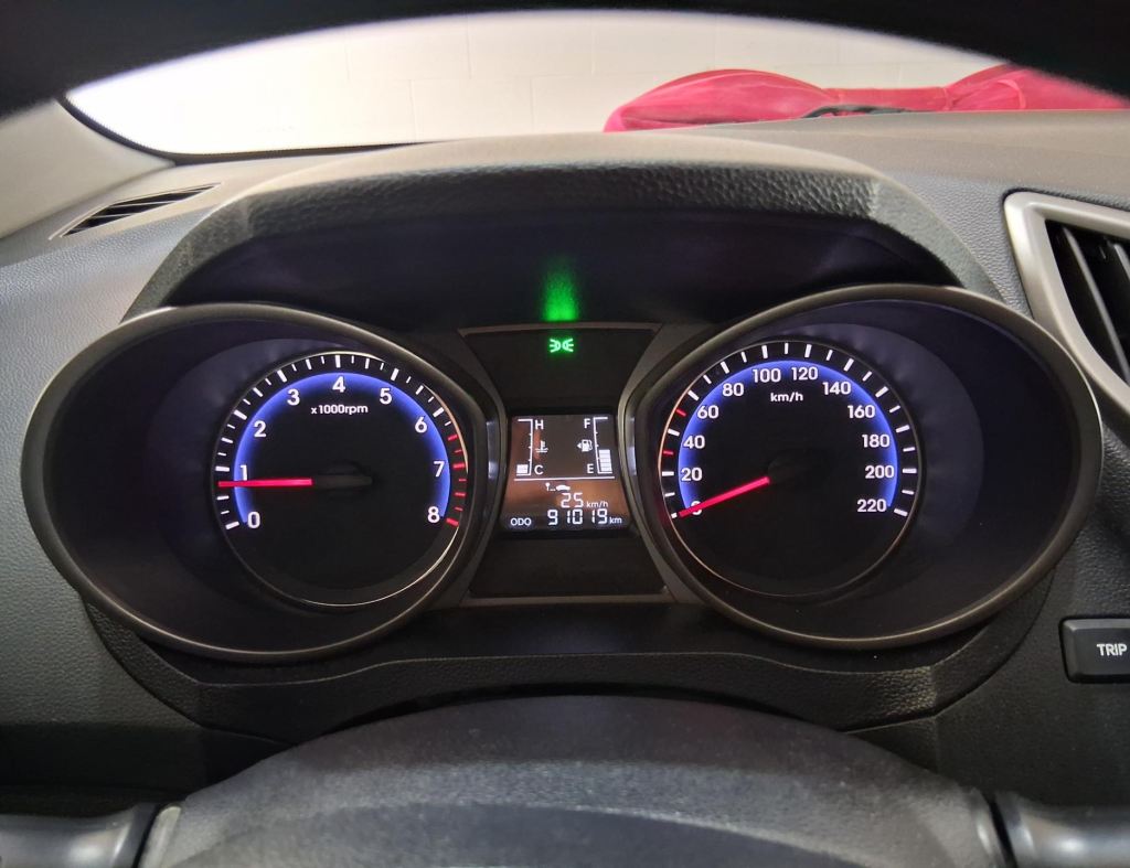 Hyundai Hb20 Confort 1.6 Flex 4 Portas Modelo 2016 imagem 15