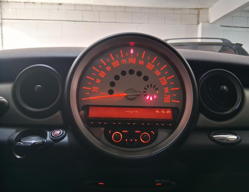 Mini One 1.6 Automatico 2 Portas Modelo 2013 imagem 11