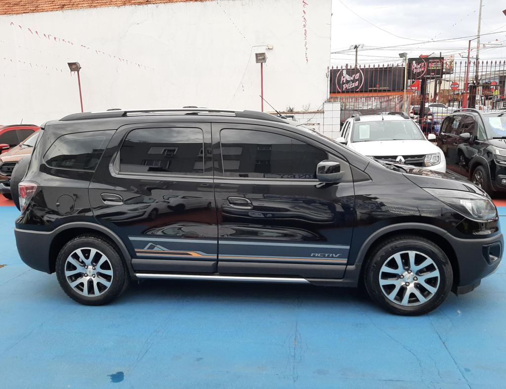 Chevrolet Spin Activ 1.8 Automatica Flex 4 Portas Modelo 2018 imagem 3