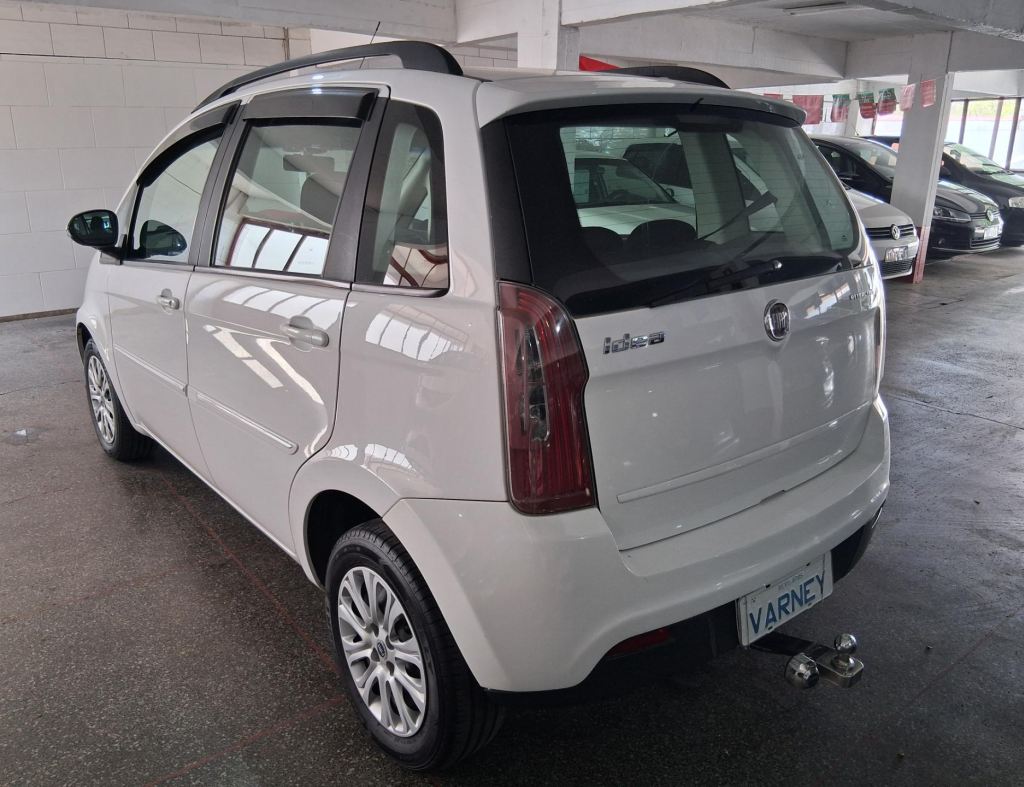 Fiat Idea Attractive 1.4 Flex 4 Portas Modelo 2013 imagem 6