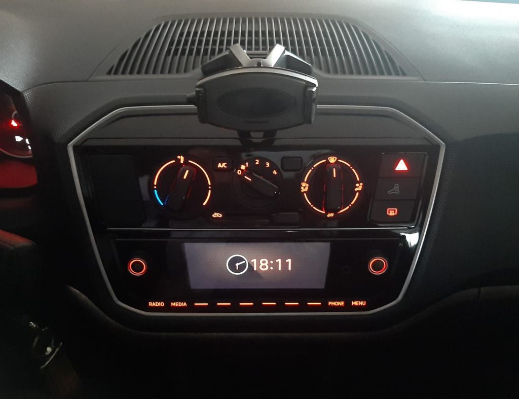 Volkswagen Up Move Mdv 1.0 2018 imagem 17