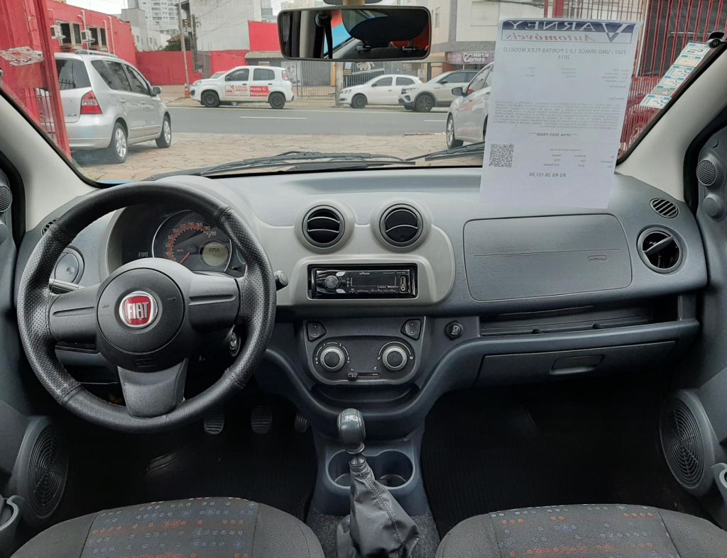 Fiat Uno Vivace 1.0 2 Portas Flex Modelo 2014 imagem 16