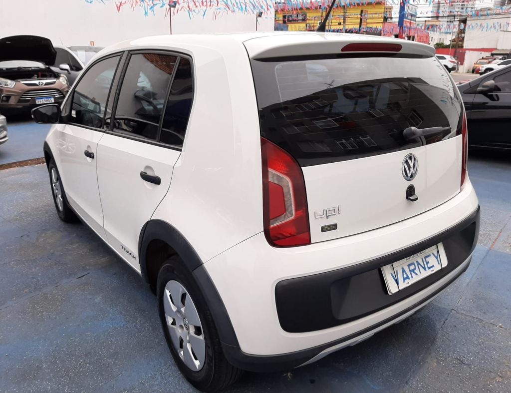 Volkswagen Up Track 1.0 12V 5P 2017 imagem 6