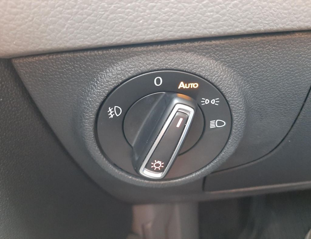 Volkswagen Polo 200 Tsi 1.0 Automatico Flex 4 Portas Modelo 2019 imagem 19