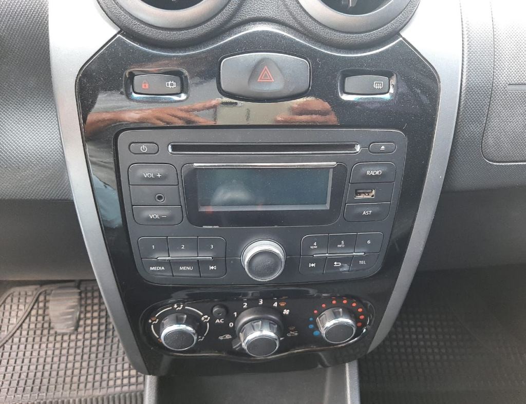 Renault Sandero 1.6 Privilege 16V Flex 4P Manual 2012 imagem 17