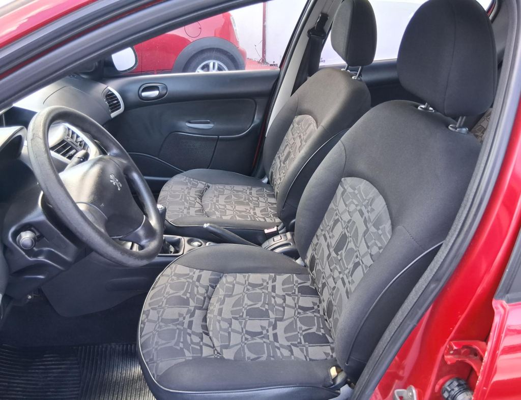 Repasse Veiculo De Leilao. Peugeot 207 Xr Hatch 1.4 Flex 4 Portas Modelo 2011 imagem 12