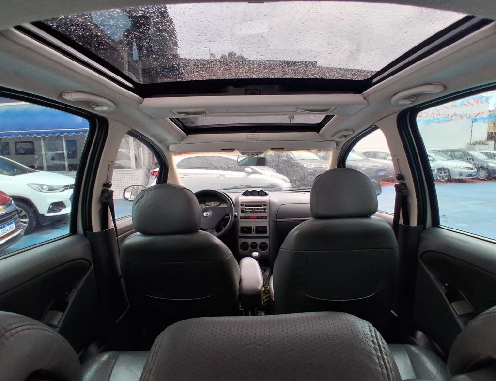 Fiat Idea Adventure 1.8 Flex 4 Portas Modelo 2007 imagem 10