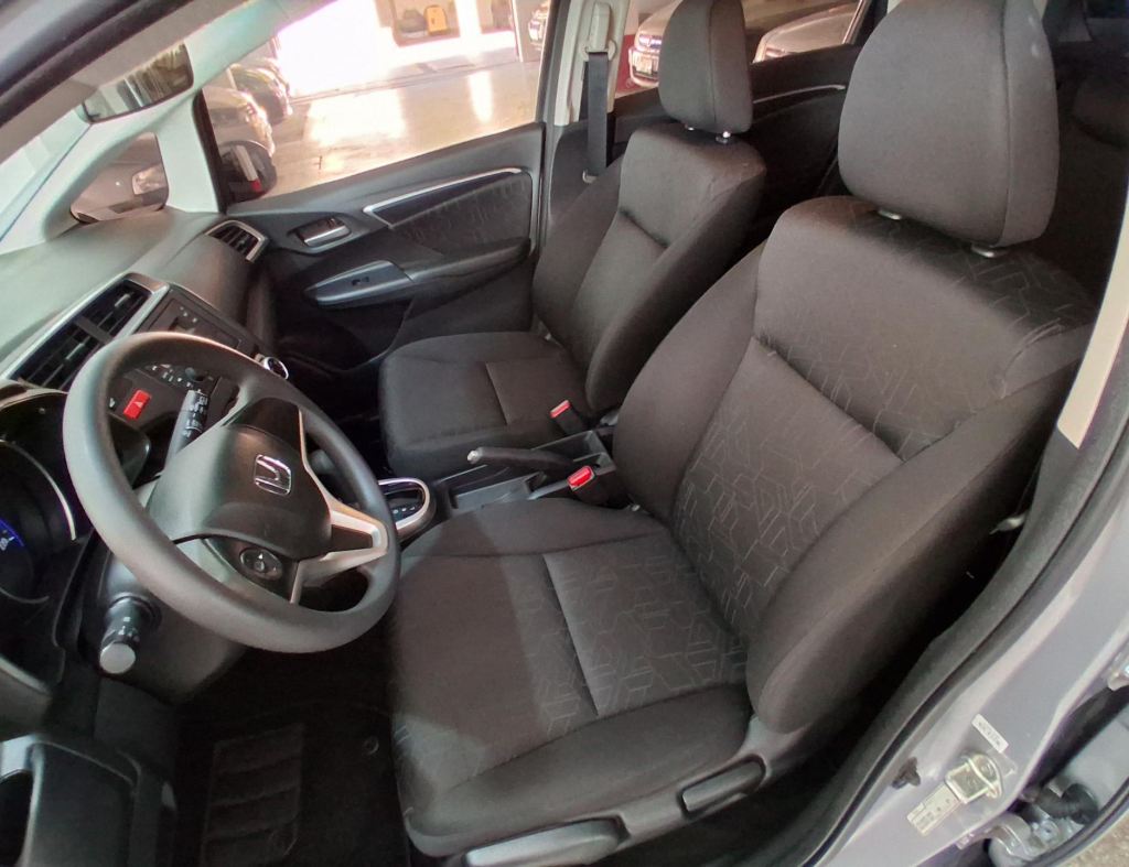 Honda Fit Lx 1.5 Automatico Flex 4 Portas Modelo 2017 imagem 10