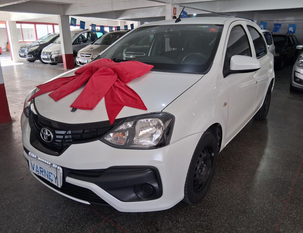 Toyota Etios X 1.3 Flex 4 Portas Modelo 2019 imagem 2
