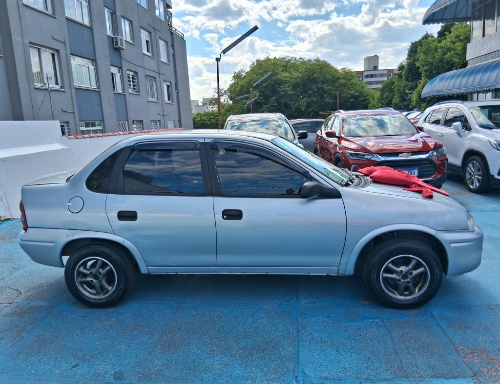 -Chevrolet Classic Life 1.0 Flex 4 Portas Modelo 2010 imagem 5