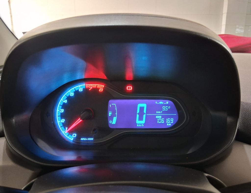 Chevrolete Prisma Ltz 1.4 Flex 4 Portas Modelo 2013 imagem 16