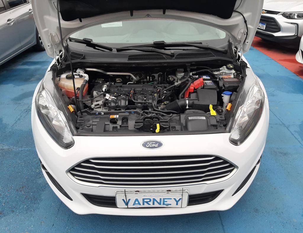 Ford New Fiesta Hatch Sel 1.6 Automatico Flex 4 Portas Modelo 2017 imagem 10