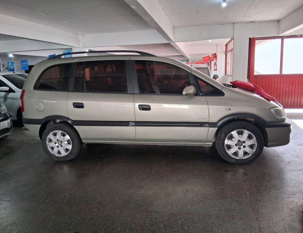 Chevrolet Zafira Expression 2.0 7 Lugares Automatica Flex 4 Portas Modelo 2010 imagem 4