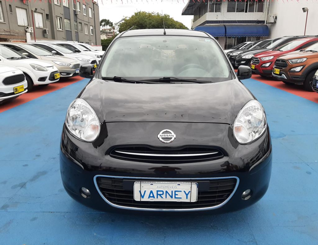 Nissan March Sv 1.6 Flex 4 Portas Modelo 2014 imagem 7