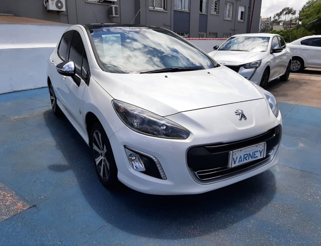 Peugeot 308 Roland Garros 1.6 Turbo Automatico Flex 4 Portas Modelo 2015 imagem 1