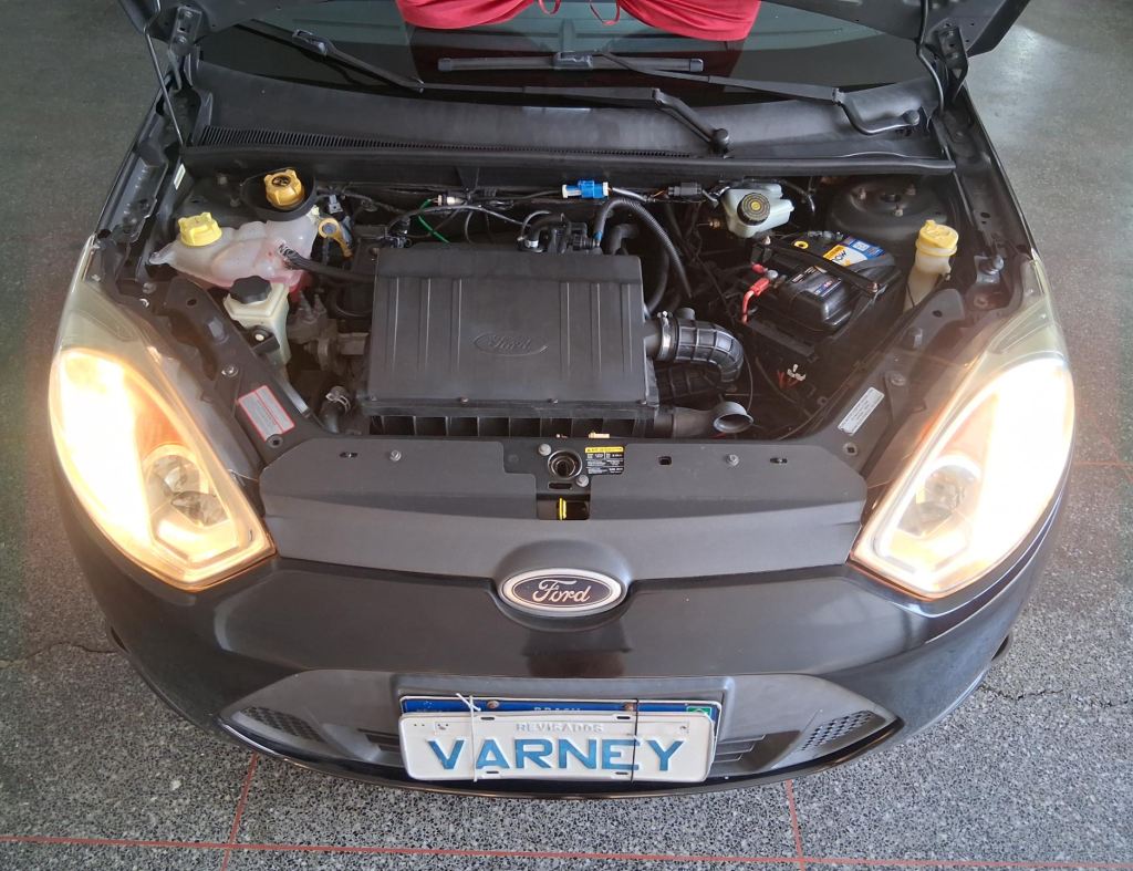 Ford Fiesta Hatch 1.6 Flex 4 Portas Modelo 2011 imagem 6