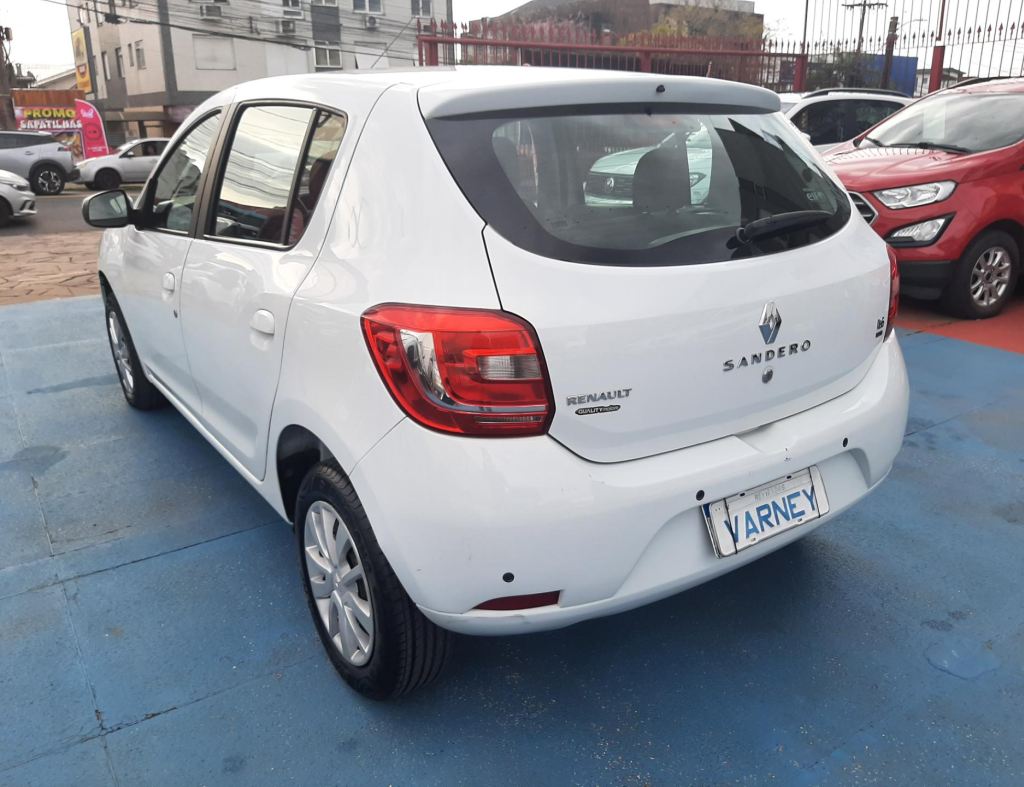 Renault Sandero Espression 1.6 Automatico Flex 4 Portas Modelo 2016 imagem 6