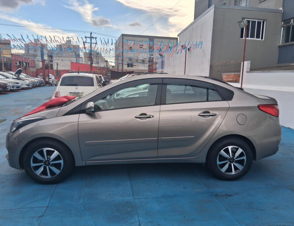 Hyundai Hb20 Confort Sedan 1.0 Flex 4 Portas Modelo 2016 imagem 5