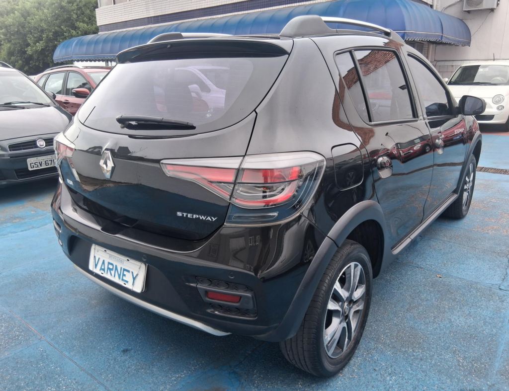 Renault Sandero Stepway 1.6 Automatico Flex 4 Portas Modelo 2022 imagem 5