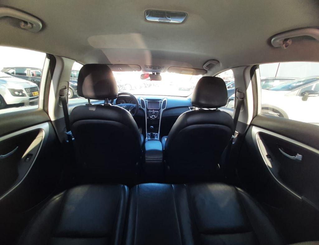 Hyundai I30 1.8 Mpi 16V Gasolina 4P Automatico 2015 imagem 11