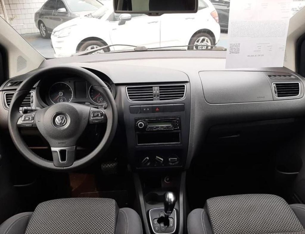 Volkswagen Spacefox Highline 1.6 Automatico Flex 4 Portas Modelo 2011 imagem 14