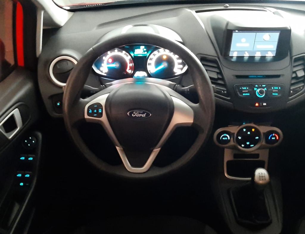 Ford New Fiesta 1.6 Sel Hatch 4P,Modelo 2018.Ipva 2026 Pago imagem 15