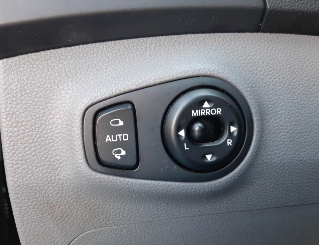 Hyundai Hb20 Premium 1.6 Automatico Flex 4 Portas Modelo 2016 imagem 21