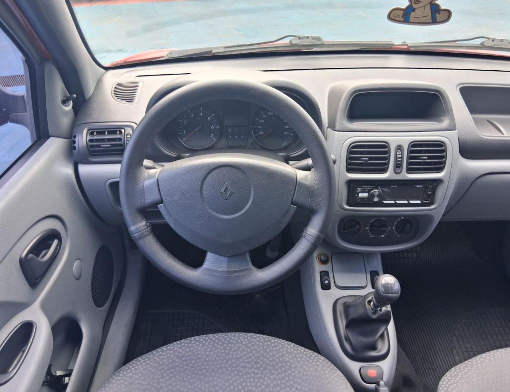 Renault Clio Campus 1.0 2 Portas Flex Modelo 2011 imagem 12