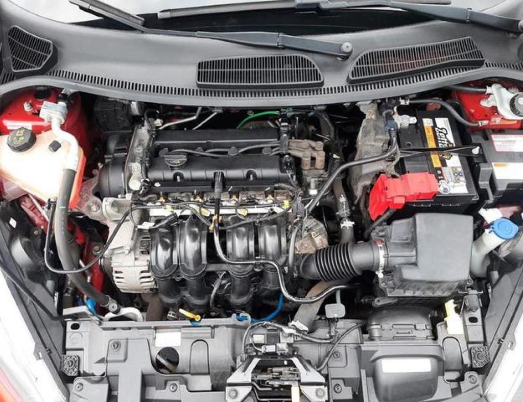 Ford New Fiesta 1.6 Sel Hatch  4P,Modelo  2018.Ipva 2026 Pago imagem 9