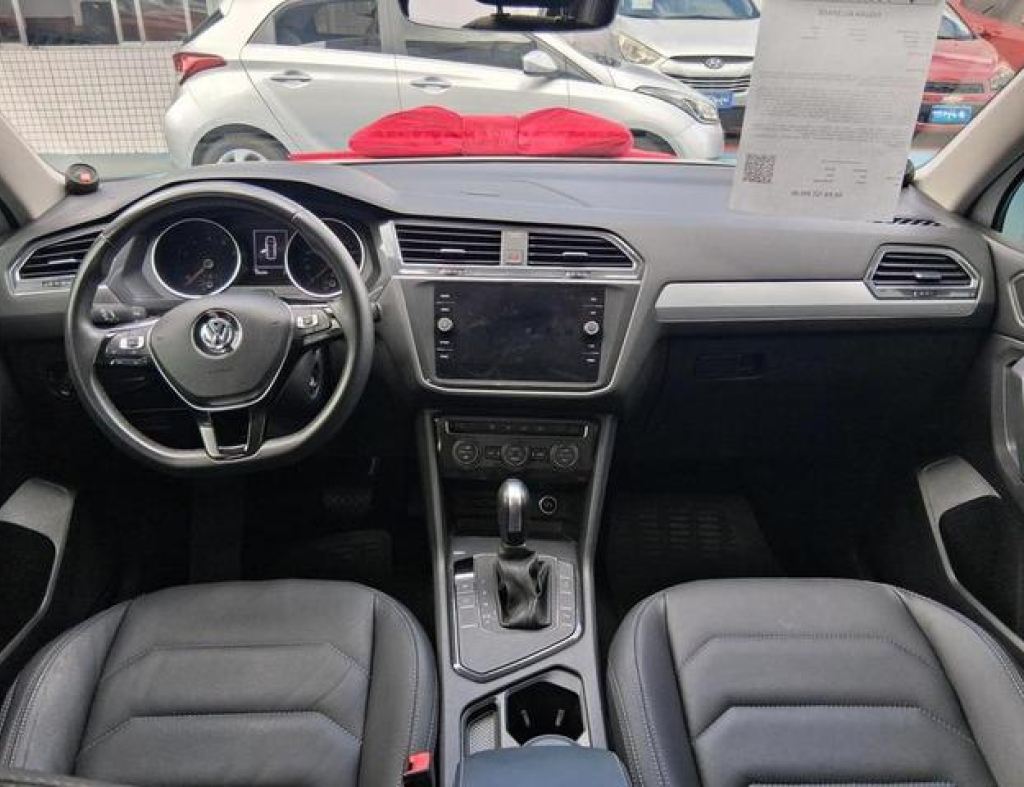 Volkswagen / Tiguan Allspace 1.4 Automático Flex 4 Portas Modelo 2020 imagem 12
