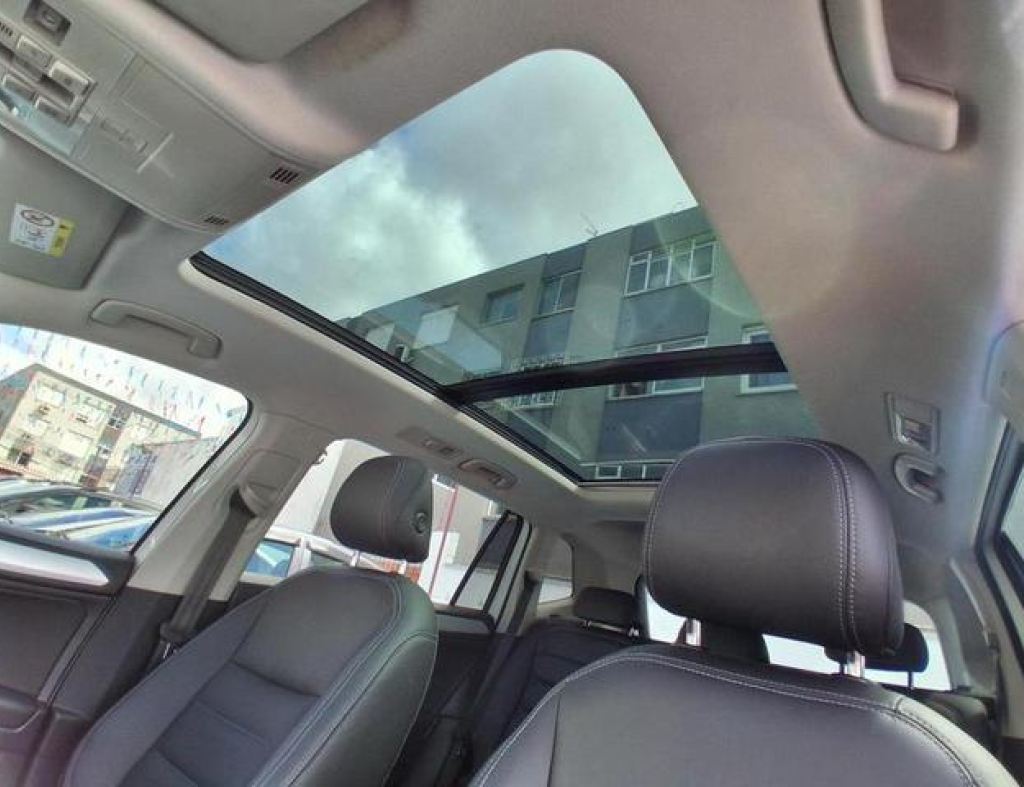 Volkswagen / Tiguan Allspace 1.4 Automático Flex 4 Portas Modelo 2020 imagem 13