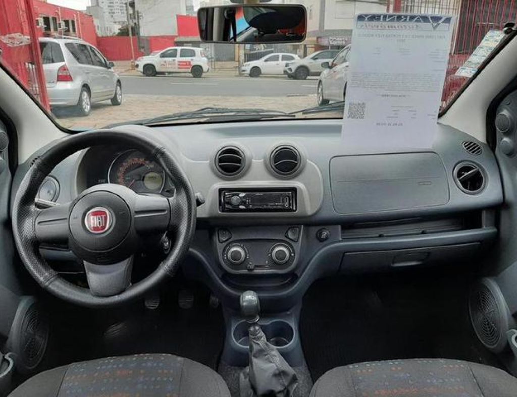 Fiat / Uno Vivace 1.0 2 Portas Flex Modelo 2014 imagem 16