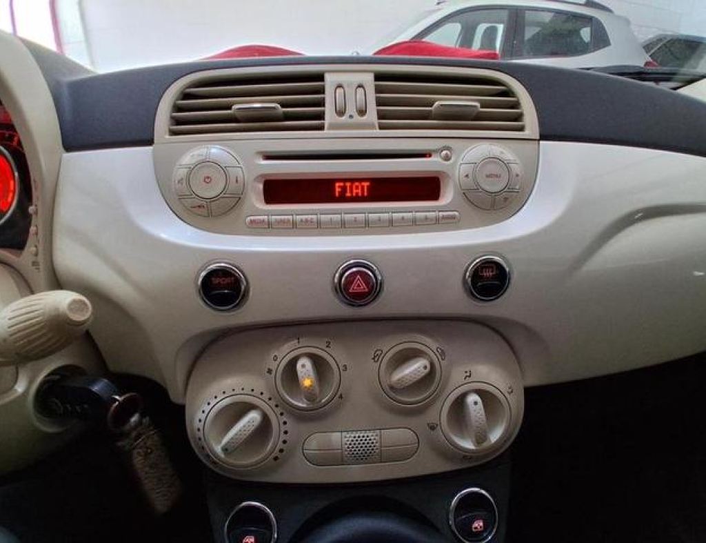 Fiat 500 Cult 1.4 Flex 2 Portas Modelo 2013 imagem 10