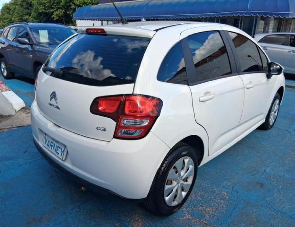 Citroen / C3 Ptech M Attraction 1.2 Flex 4 Portas Modelo 2020 imagem 3