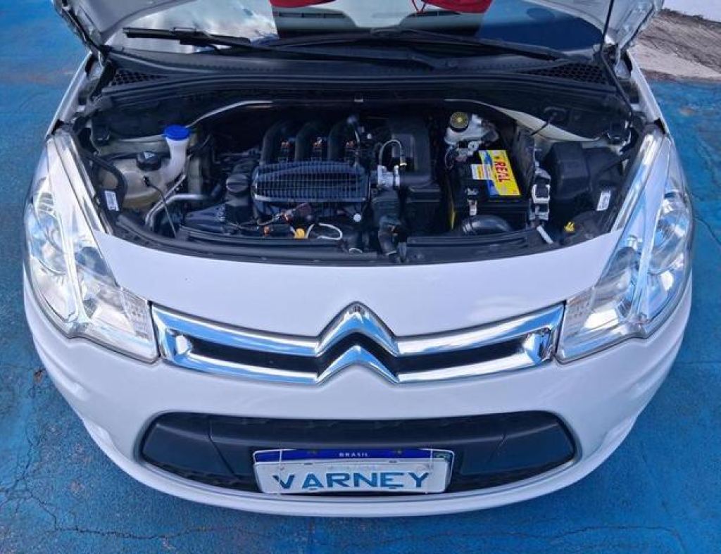 Citroen / C3 Ptech M Attraction 1.2 Flex 4 Portas Modelo 2020 imagem 7