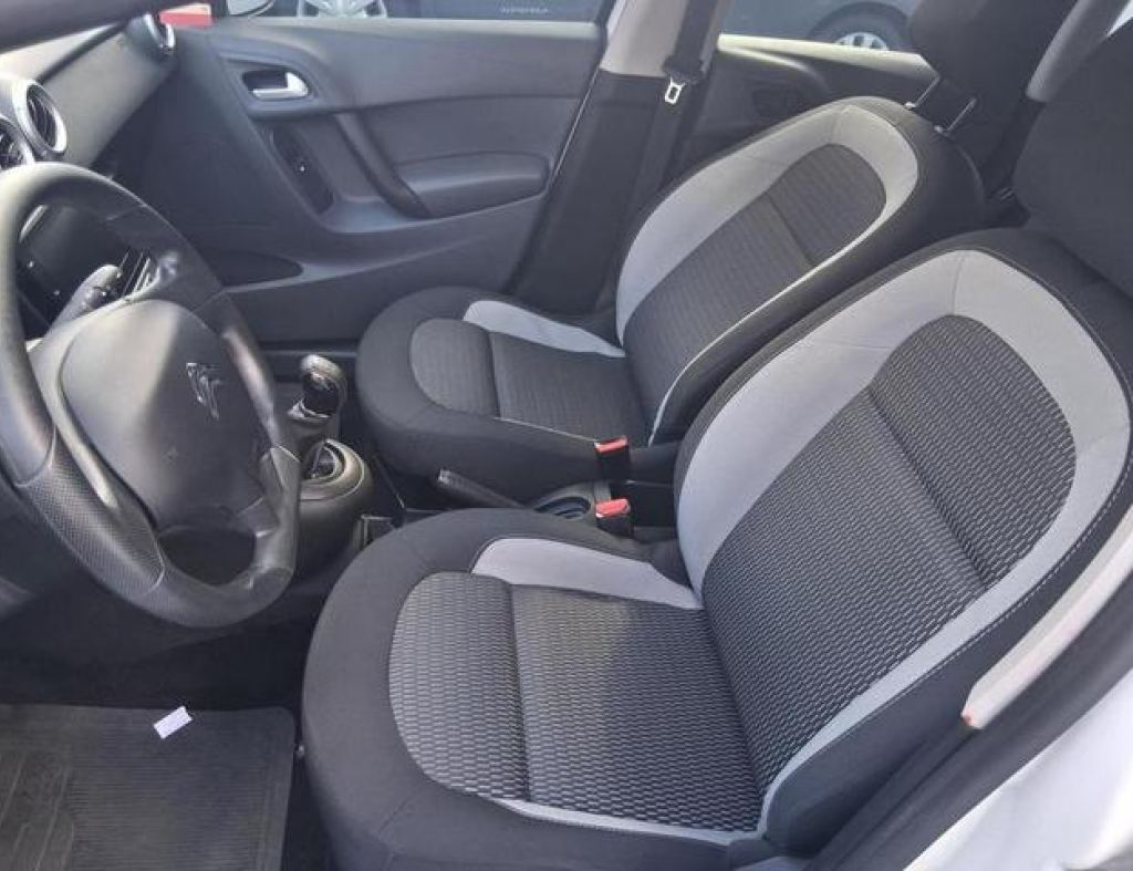 Citroen / C3 Ptech M Attraction 1.2 Flex 4 Portas Modelo 2020 imagem 8