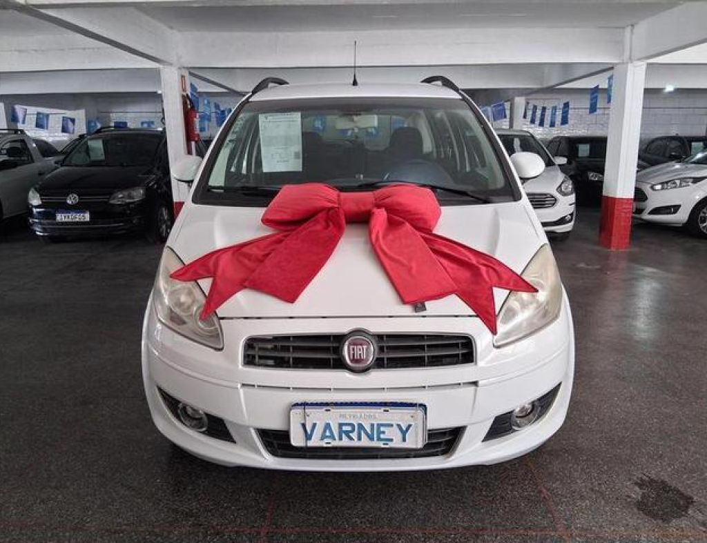 Fiat / Idea Attractive 1.4 Flex 4 Portas Modelo 2013 imagem 3