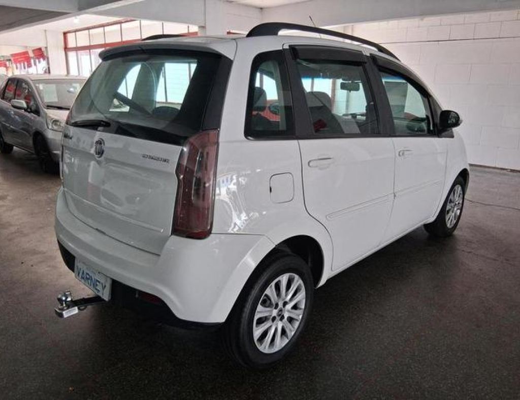 Fiat / Idea Attractive 1.4 Flex 4 Portas Modelo 2013 imagem 5