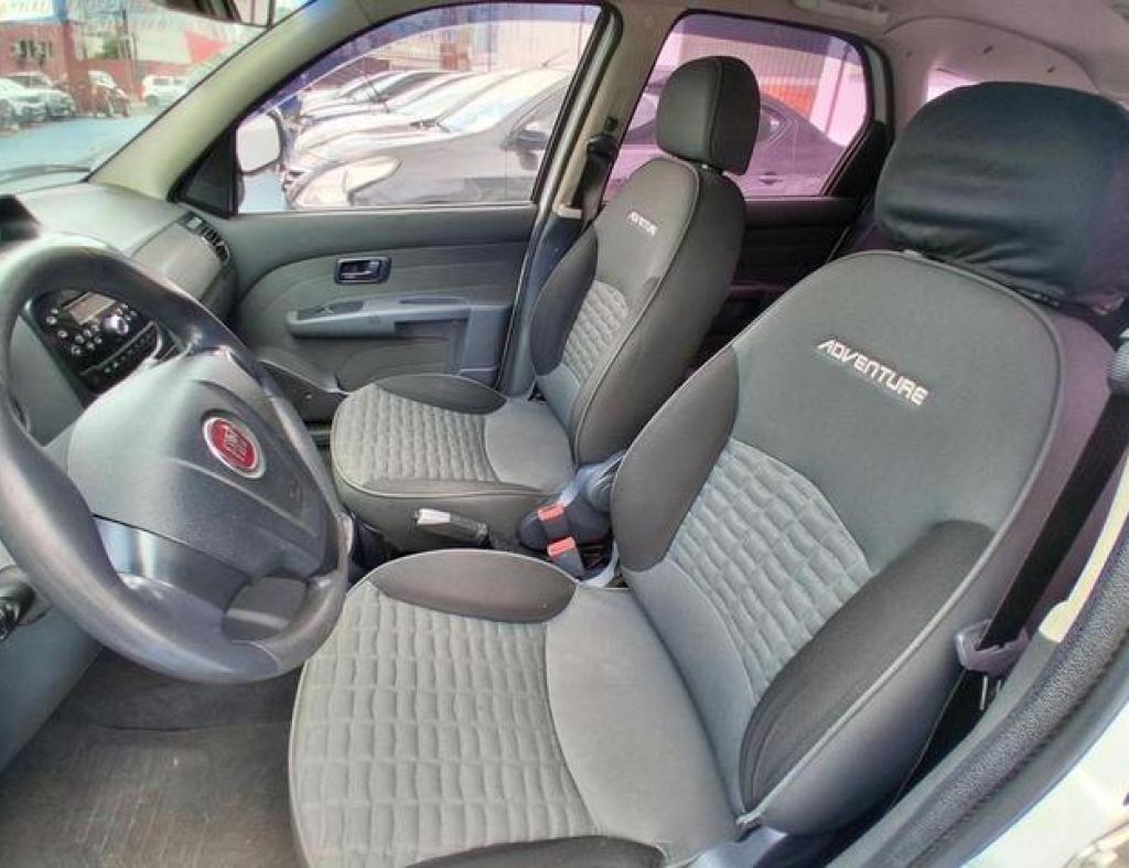Fiat / P´álio Weekend Adventure 1.8 Automático Flex 4 Portas Modelo 2013 imagem 14