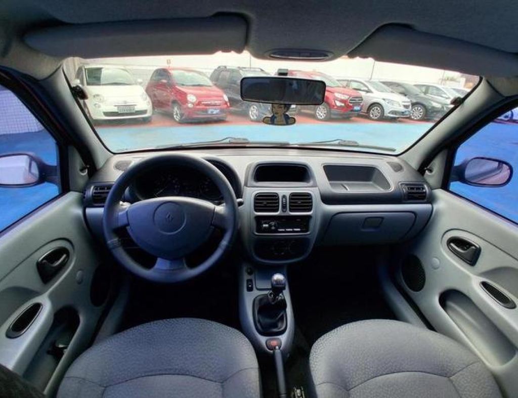 Renault / Clio Campus 1.0 2 Portas Flex Modelo 2011 imagem 11