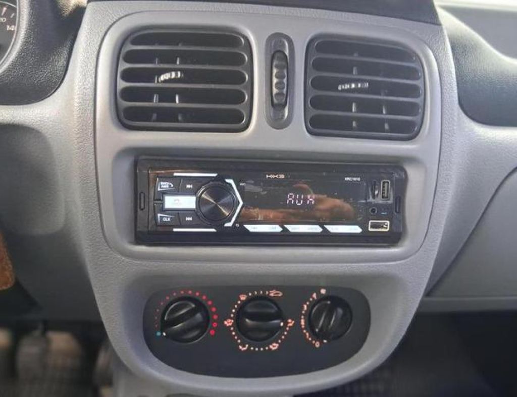 Renault / Clio Campus 1.0 2 Portas Flex Modelo 2011 imagem 14